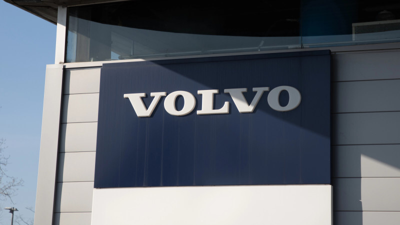 Volvo сокращает сотни сотрудников из-за кризиса в автопроме | Аренда авто Алматы | naprokat.kz