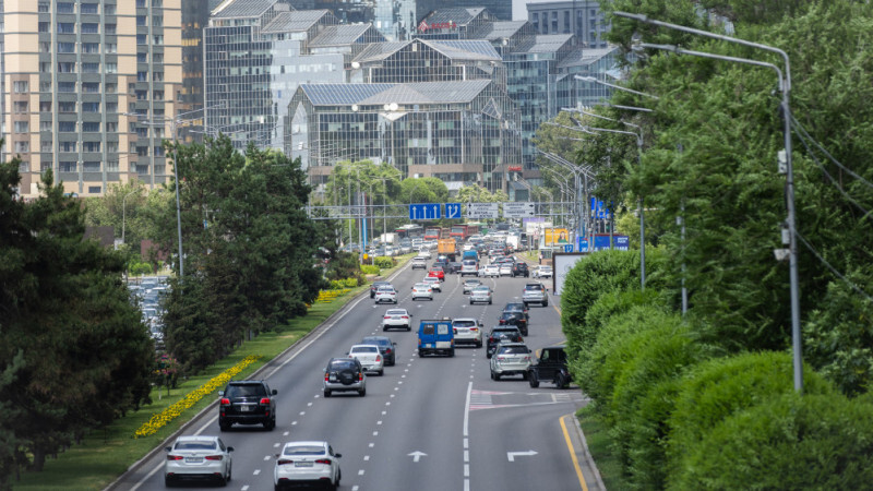 Camry или Cobalt? Чего больше на улицах Астаны и Алматы | Аренда авто Алматы | naprokat.kz